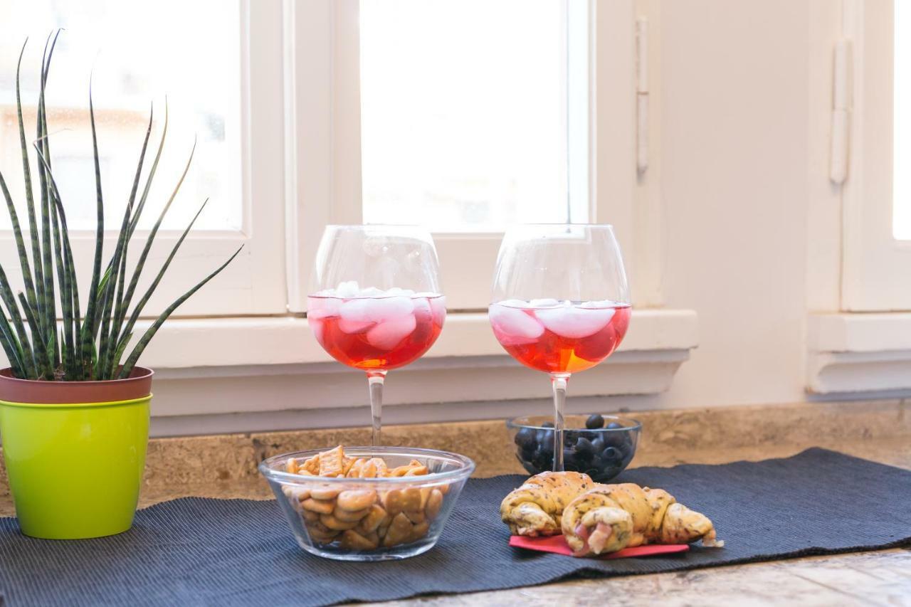 Piazza Bologna Little Bed & Breakfast Rome